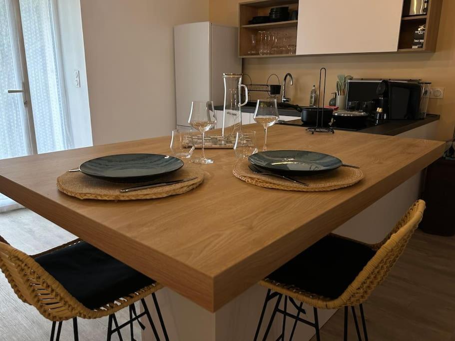 Appartement Moderne Avec Jardin Et Parking Vannes Exterior photo